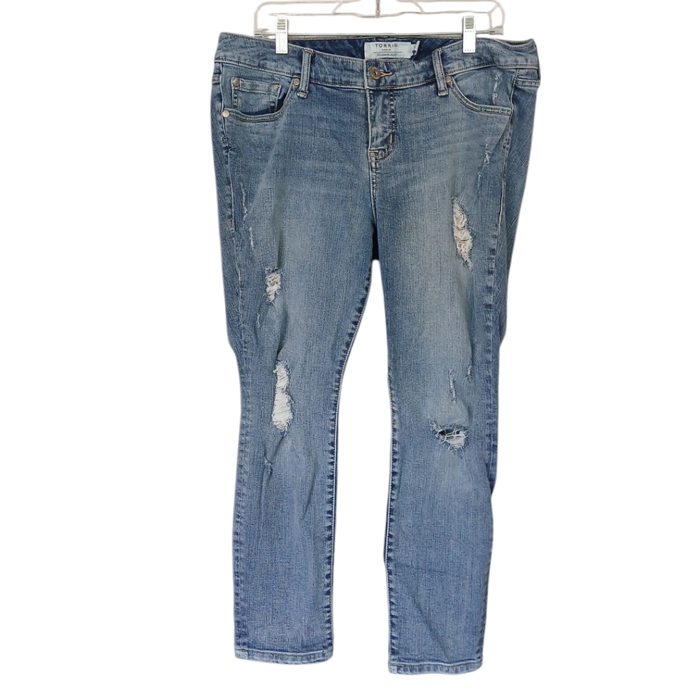 Torrid Medium Wash Distressed Skinny Jeans Size 14 Extra Short